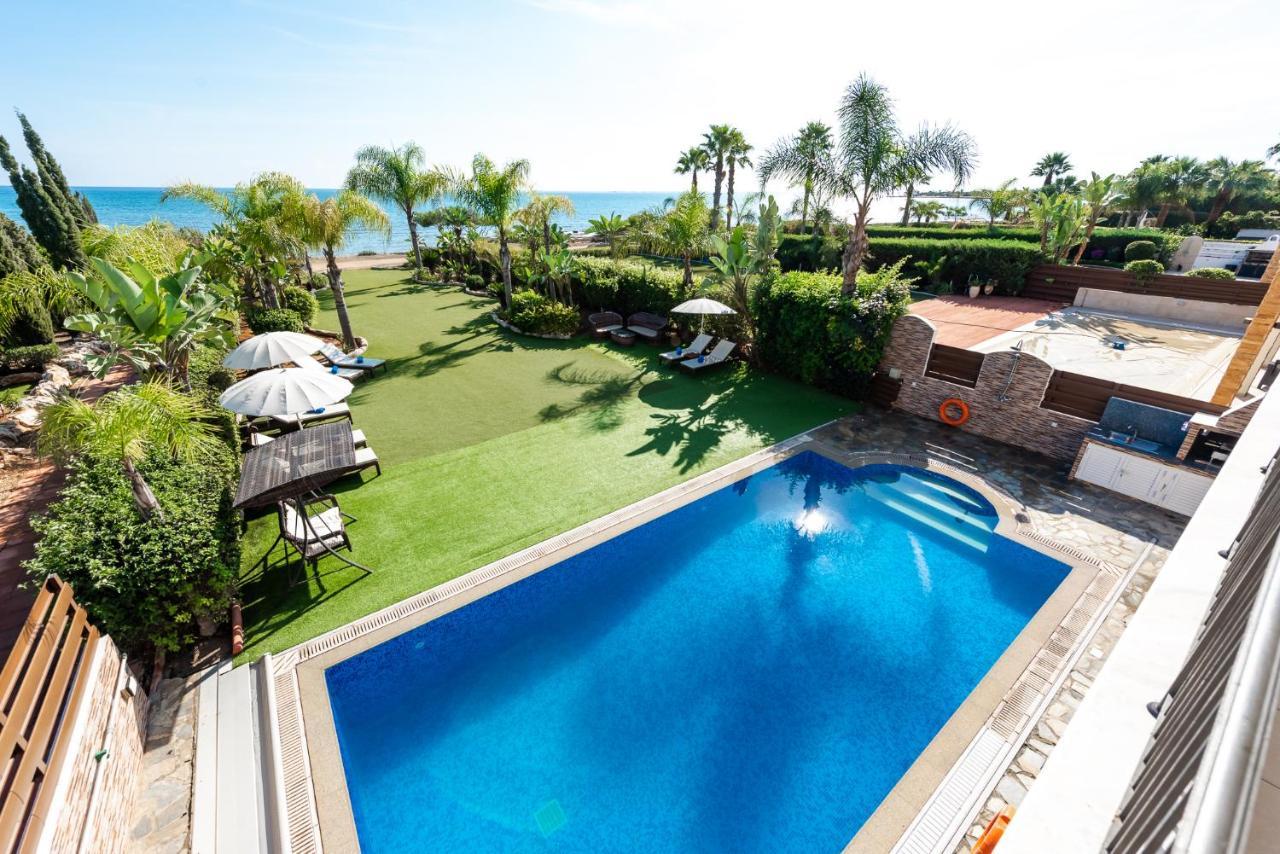 Sea Front Oceanus H2 By Ezoria Villas Agia Napa Buitenkant foto