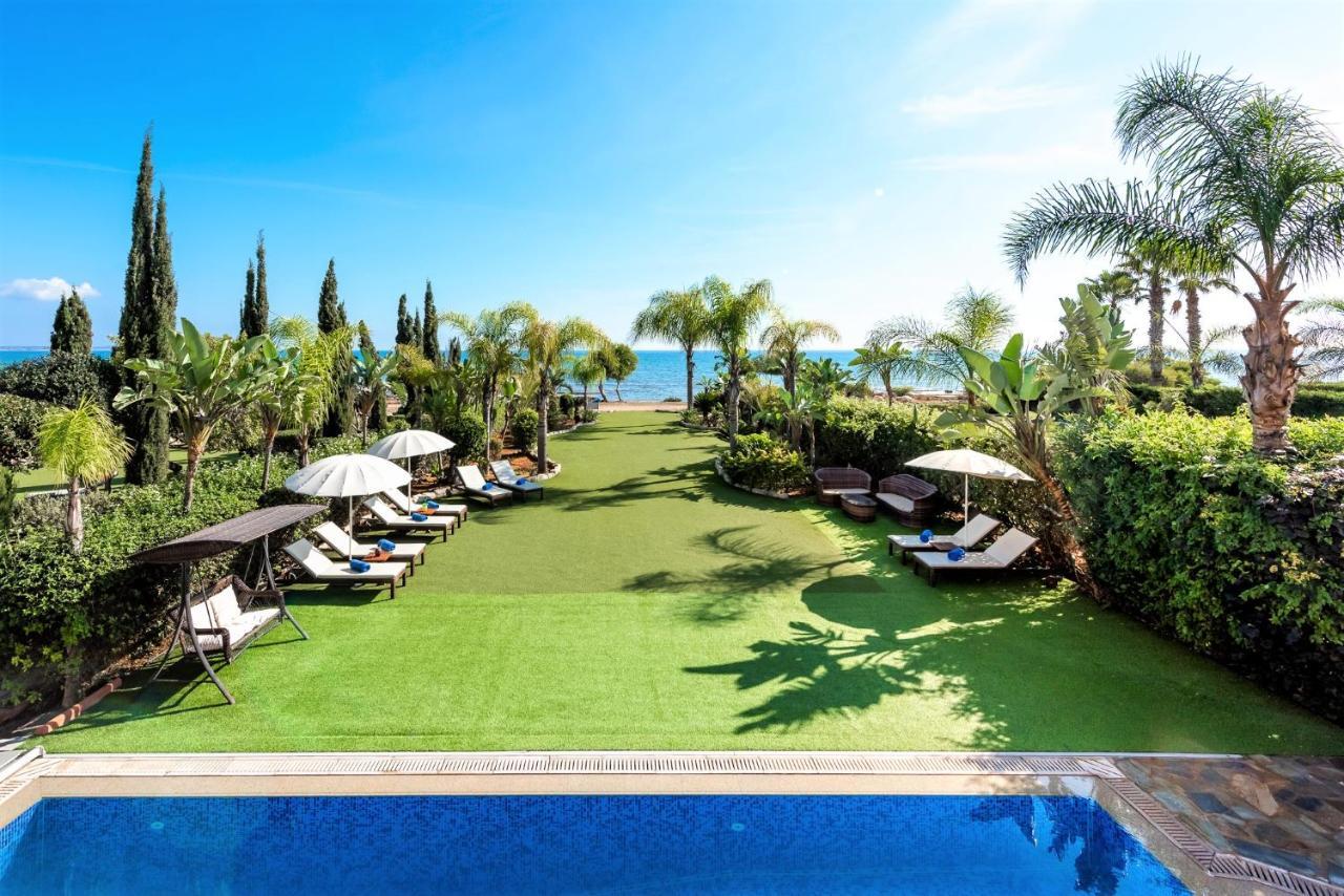 Sea Front Oceanus H2 By Ezoria Villas Agia Napa Buitenkant foto