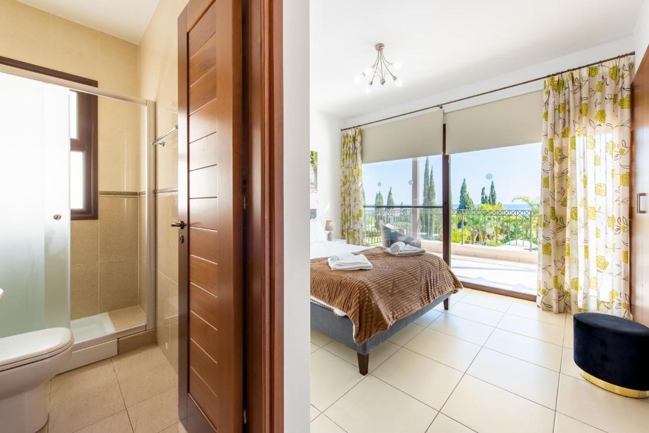 Sea Front Oceanus H2 By Ezoria Villas Agia Napa Buitenkant foto
